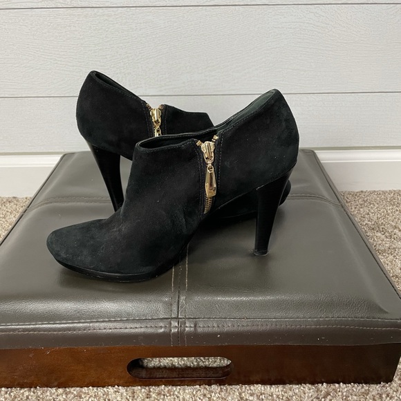 DVF Black Suede Heeled Booties Size 8 1/2 - Picture 5 of 12